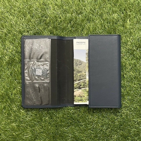 2018 Land Rover Range Rover Evoque Owners Manual - Picture 12 of 12